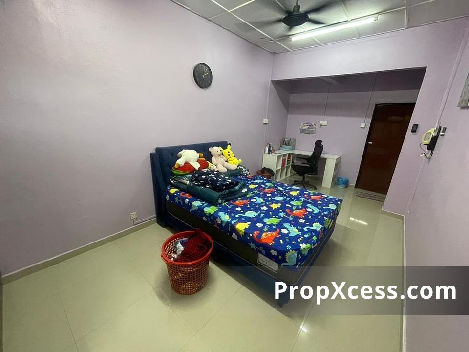 3-Bedroom Terrace / Link for sale in Johor photo 12