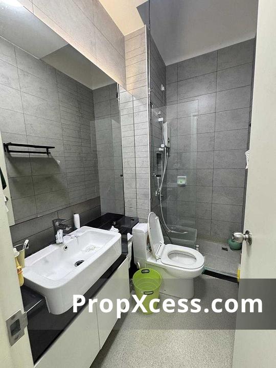 4-Bedroom Terrace / Link for sale in Johor Bahru, Johor photo 7
