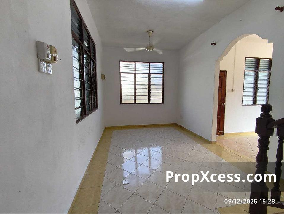 4-Bedroom Semi-Detached for rent in Kelantan photo 12