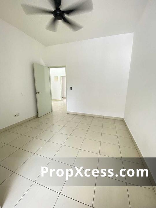4-Bedroom Terrace / Link for sale in Iskandar Puteri, Johor photo 15