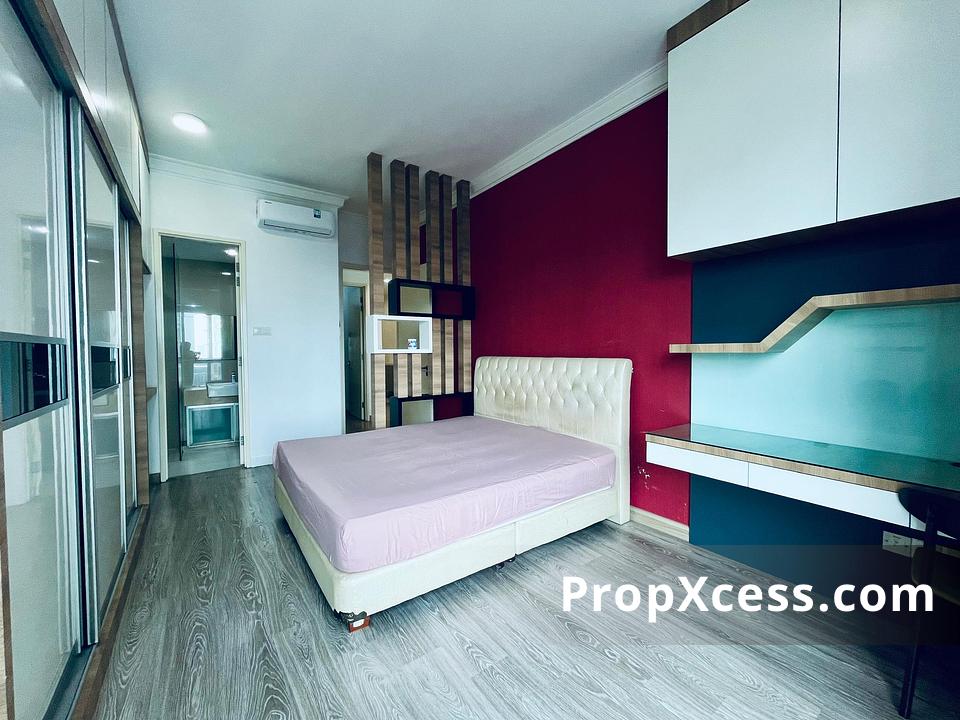 4-Bedroom Condominium for sale in Kuala Lumpur photo 4