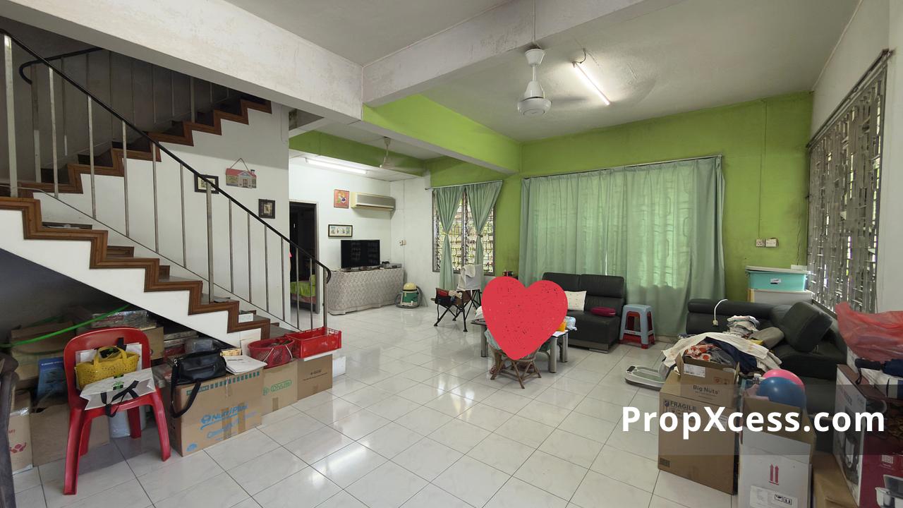 8-Bedroom Terrace / Link for sale in Kota Kinabalu, Sabah photo 1