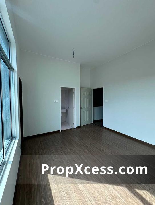 4-Bedroom Terrace / Link for sale in Kota Kinabalu, Sabah photo 6