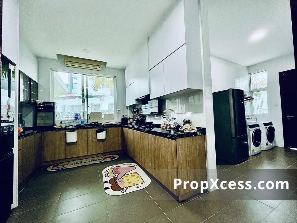 5-Bedroom Bungalow / Detached for sale in Selangor photo 10