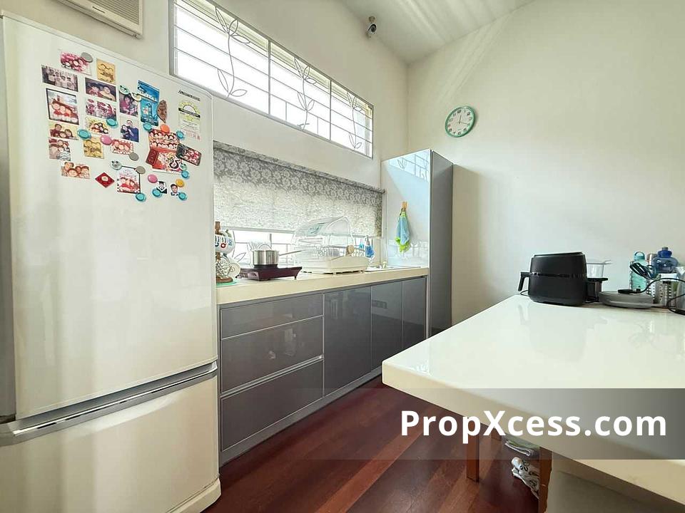 7-Bedroom Bungalow / Detached for sale in Seri Kembangan (Serdang), Selangor photo 7