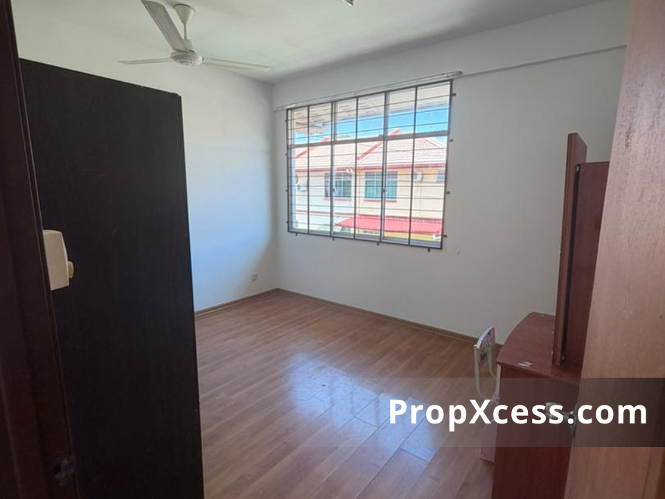 3-Bedroom Terrace / Link for rent in Kota Kinabalu, Sabah