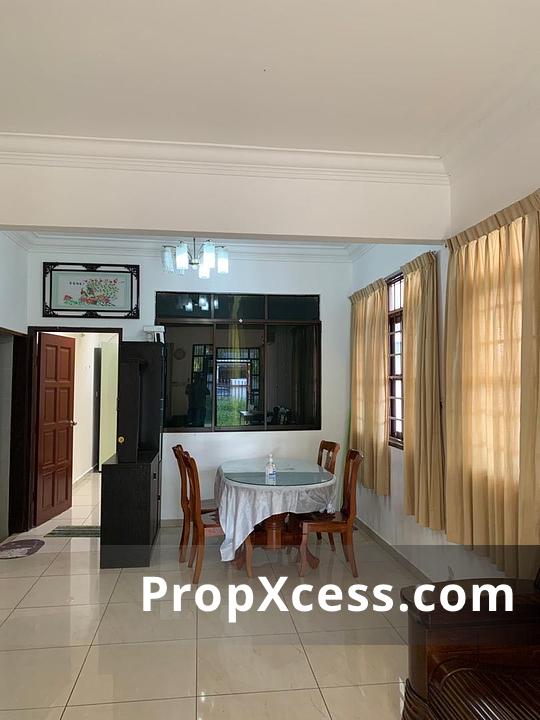 4-Bedroom Terrace / Link for rent in Kota Kinabalu, Sabah photo 4
