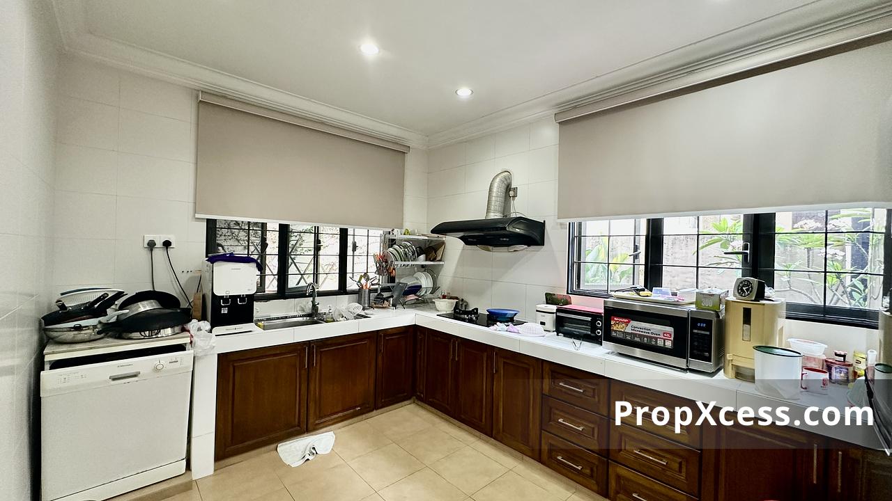 6-Bedroom Bungalow / Detached for sale in Bukit Pantai, Bangsar, Kuala Lumpur photo 4