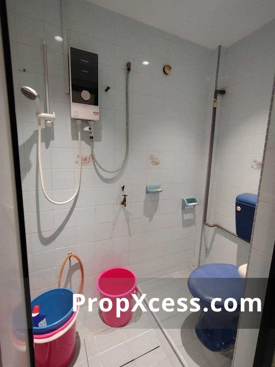 3-Bedroom Terrace / Link for sale in Johor photo 5