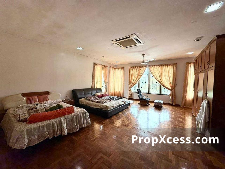 4-Bedroom Semi-Detached for sale in Johor photo 13