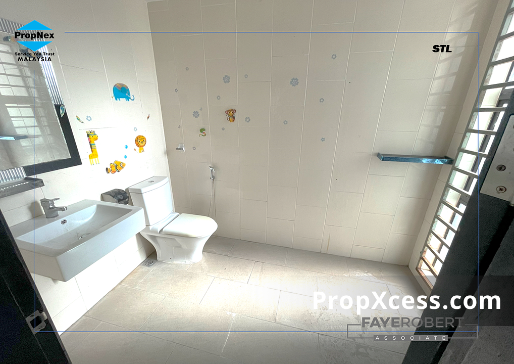 5-Bedroom Terrace / Link for sale in Kota Kinabalu, Sabah photo 1