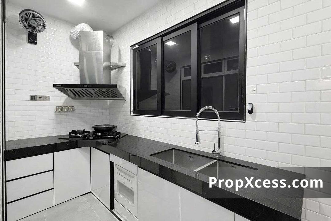 4-Bedroom Terrace / Link for sale in Johor Bahru, Johor photo 5