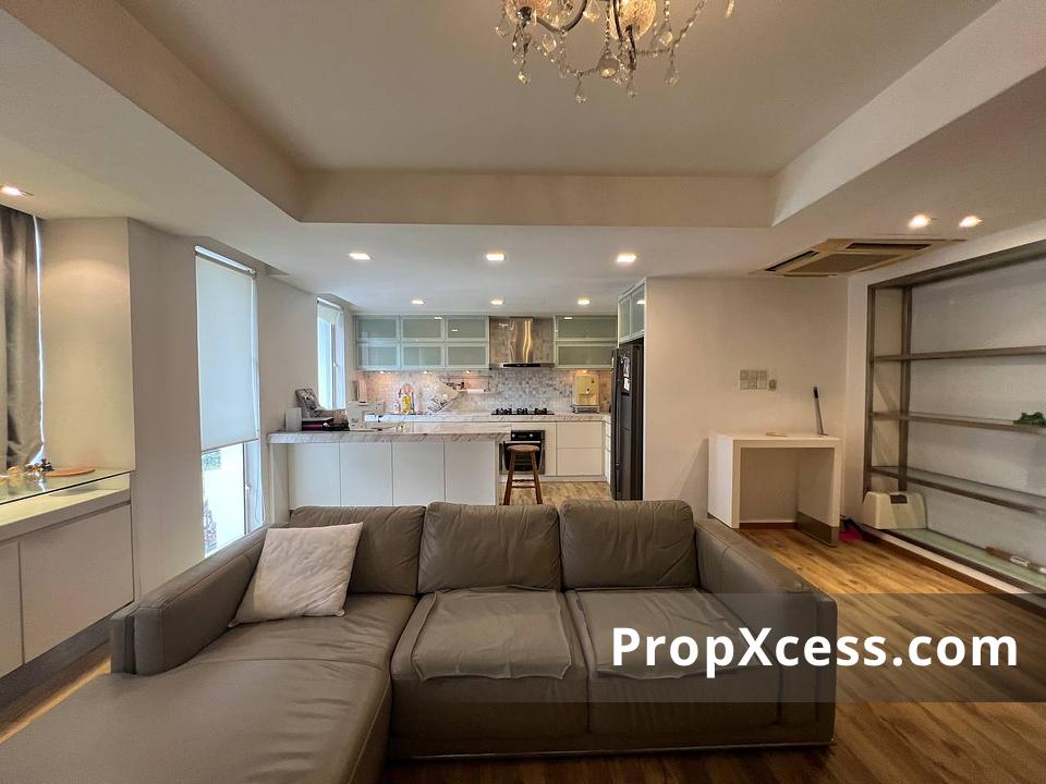 5-Bedroom Terrace / Link for sale in Kuala Lumpur photo 4