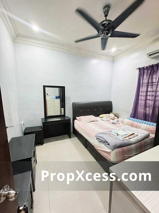 3-Bedroom Terrace / Link for sale in Johor photo 6