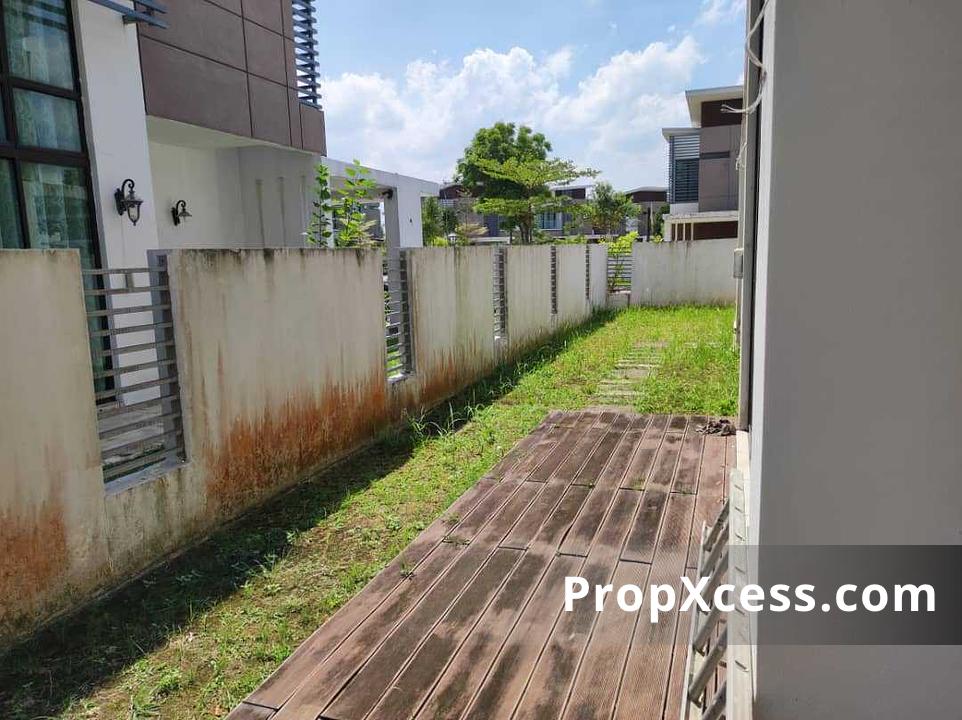 6-Bedroom Semi-Detached for sale in Selangor photo 13