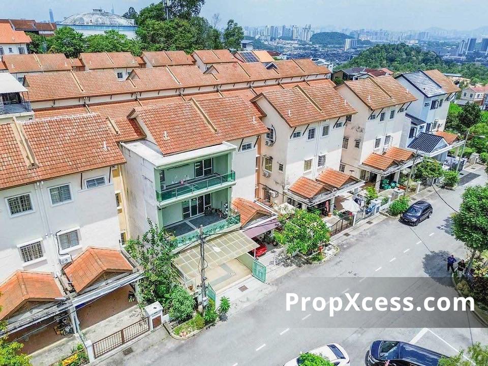 7-Bedroom Terrace / Link for sale in Selangor photo 31