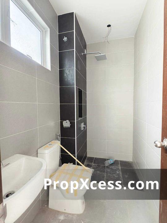 5-Bedroom Semi-Detached for sale in Johor photo 7