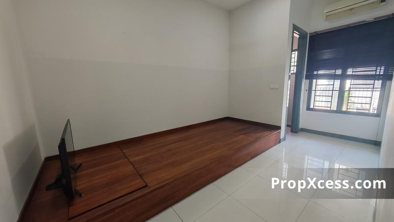 4-Bedroom Terrace / Link for sale in Iskandar Puteri, Johor photo 5