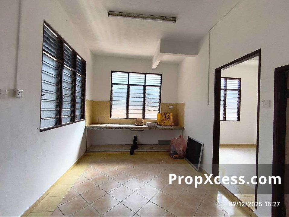 4-Bedroom Semi-Detached for rent in Kelantan photo 7