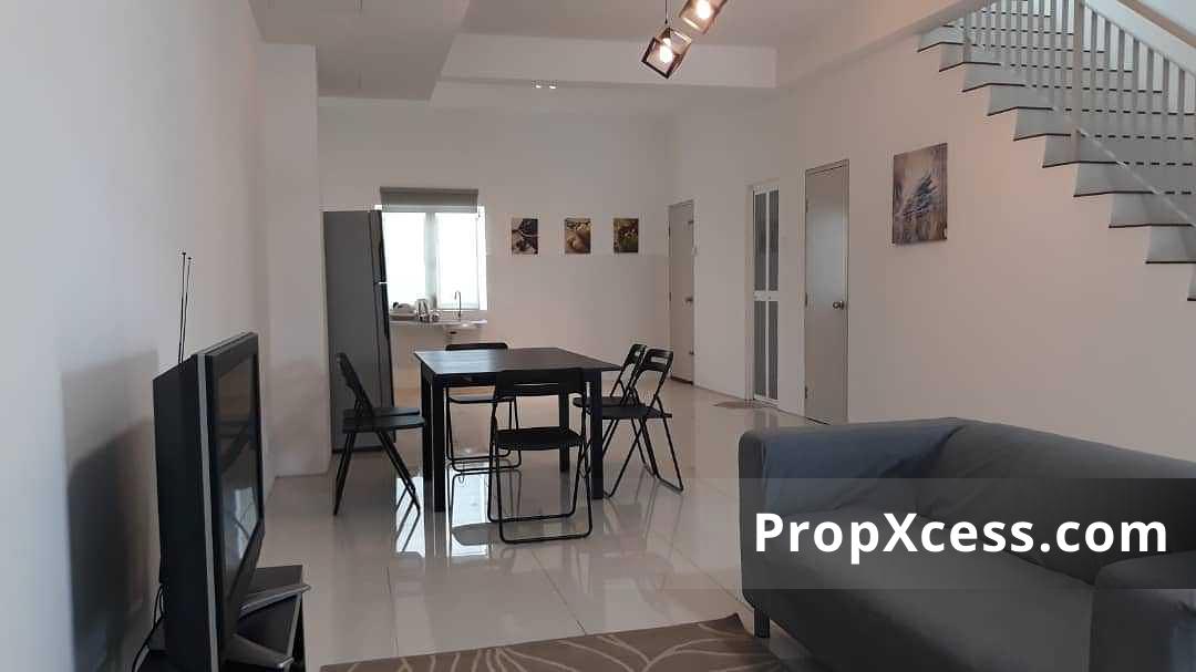 2-Bedroom Terrace / Link for rent in Selangor photo 3