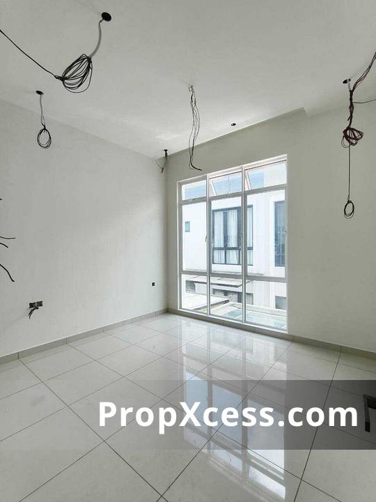 5-Bedroom Semi-Detached for sale in Johor photo 12