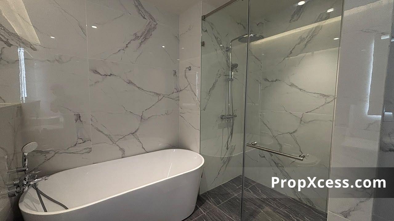 2-Bedroom Condominium for rent in Kuala Lumpur photo 11