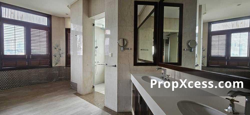 5-Bedroom Bungalow / Detached for sale in Damansara Heights, Kuala Lumpur photo 3