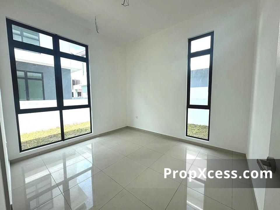 4-Bedroom Semi-Detached for sale in Ulu Tiram, Johor Bahru, Johor photo 5
