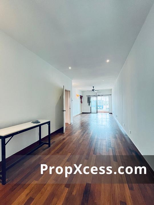 4-Bedroom Terrace / Link for sale in Kuala Lumpur photo 1