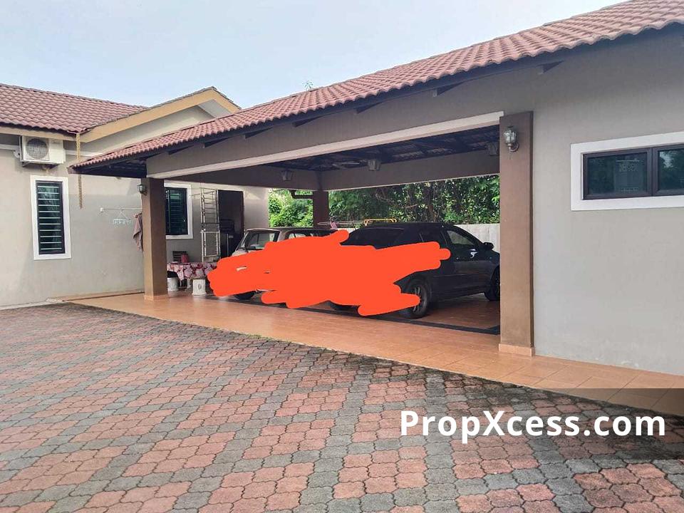 5-Bedroom Bungalow / Detached for sale in Kelantan photo 8