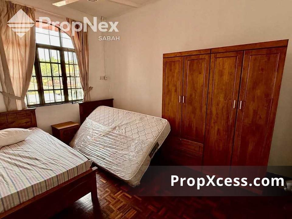 4-Bedroom Terrace / Link for rent in Kota Kinabalu, Sabah photo 2
