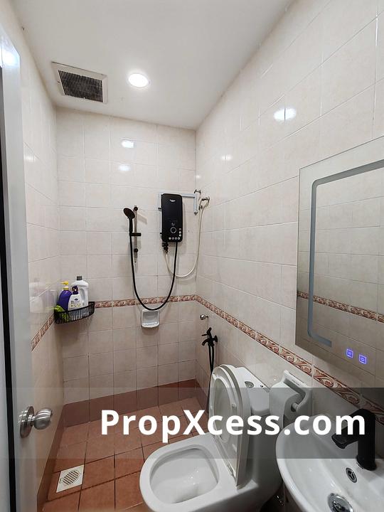 4-Bedroom Terrace / Link for sale in Puchong, Selangor