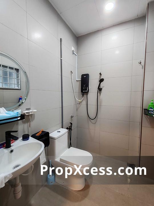 4-Bedroom Terrace / Link for sale in Puchong, Selangor