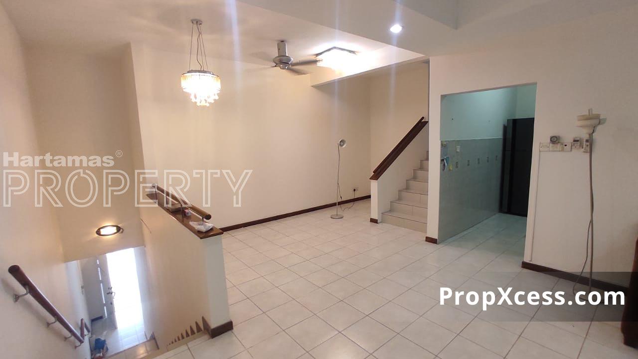 3-Bedroom Townhouse for rent in Kota Damansara, Petaling Jaya, Selangor