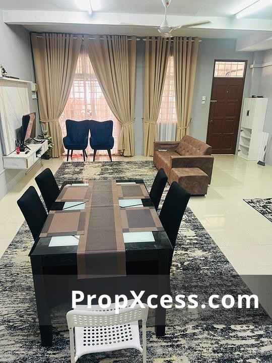 4-Bedroom Terrace / Link for rent in Kelantan photo 1