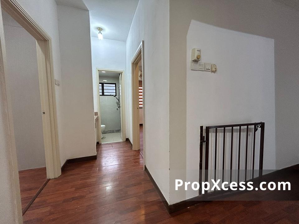 5-Bedroom Terrace / Link for sale in Puchong, Selangor