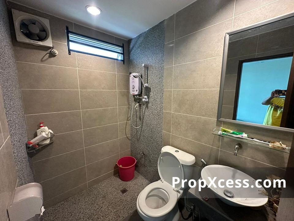 4-Bedroom Terrace / Link for sale in Kota Kinabalu, Sabah photo 1