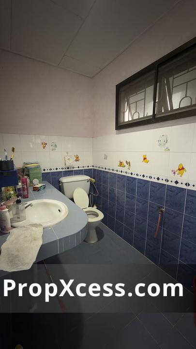 8-Bedroom Terrace / Link for sale in Kota Kinabalu, Sabah photo 10