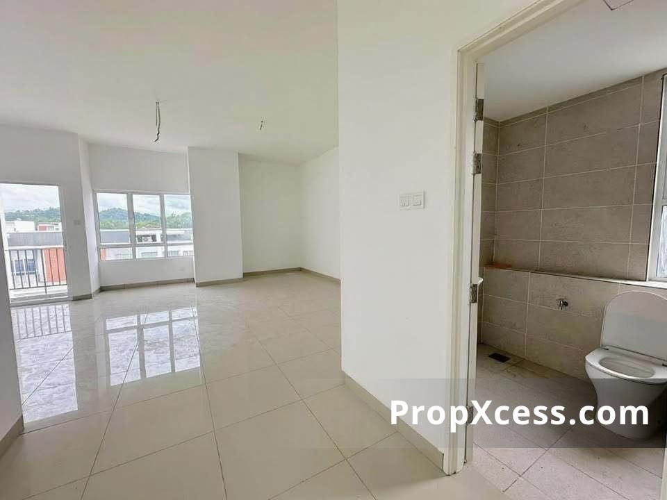 5-Bedroom Terrace / Link for sale in Kota Kinabalu, Sabah