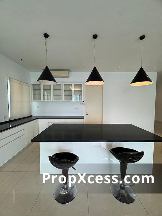 6-Bedroom Condominium for sale in Kuala Lumpur photo 8