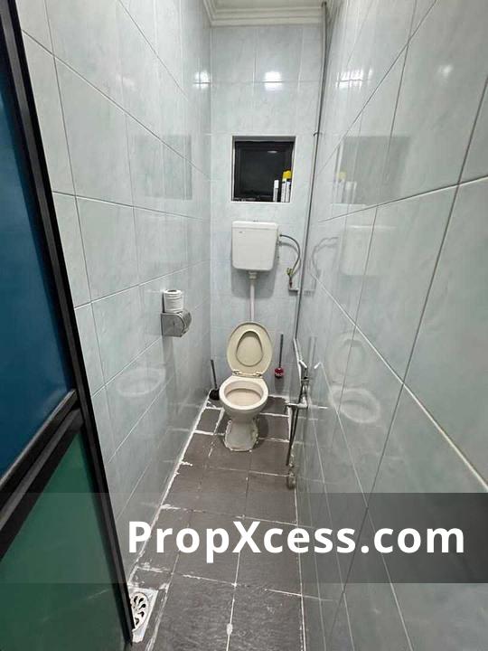 3-Bedroom Terrace / Link for sale in Johor Bahru, Johor photo 8