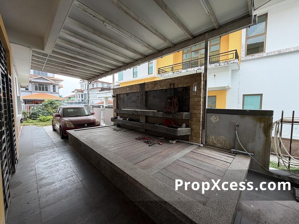 5-Bedroom Semi-Detached for sale in Johor photo 13