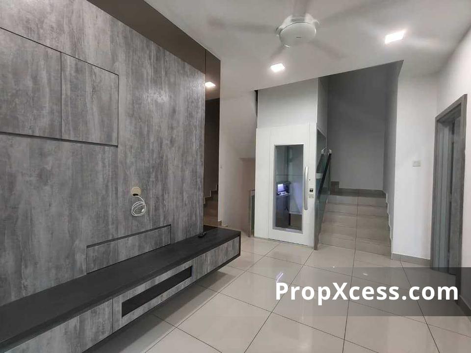 5-Bedroom Condominium for sale in Johor photo 10