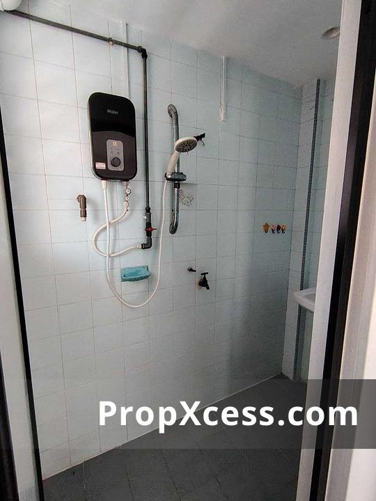 3-Bedroom Terrace / Link for sale in Johor photo 10