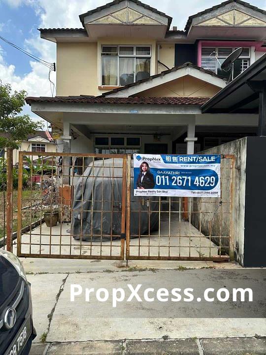 3-Bedroom Terrace / Link for sale in Johor Bahru, Johor photo 1