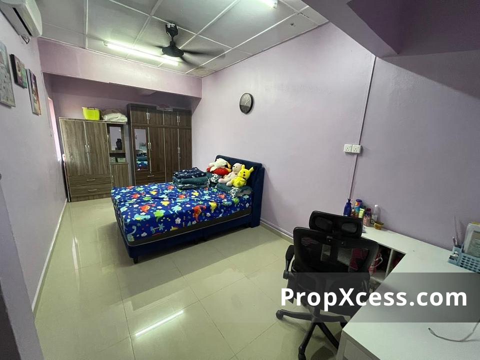 3-Bedroom Terrace / Link for sale in Johor photo 7