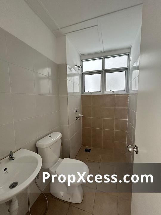 3-Bedroom Apartment for sale in Sarawak photo 5
