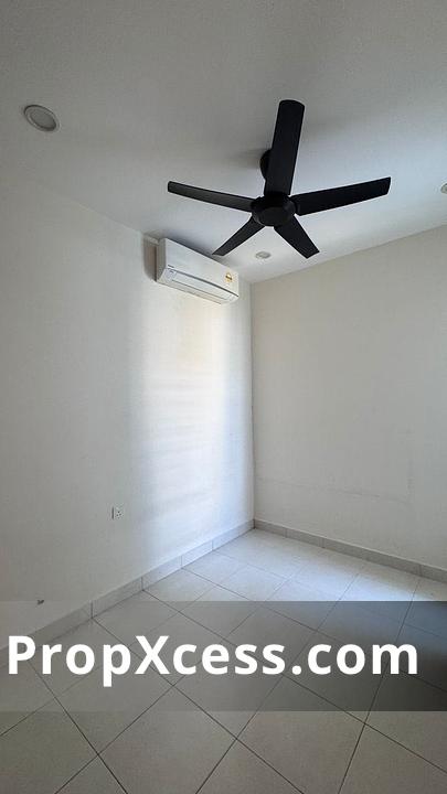 3-Bedroom Apartment for sale in Penang photo 5