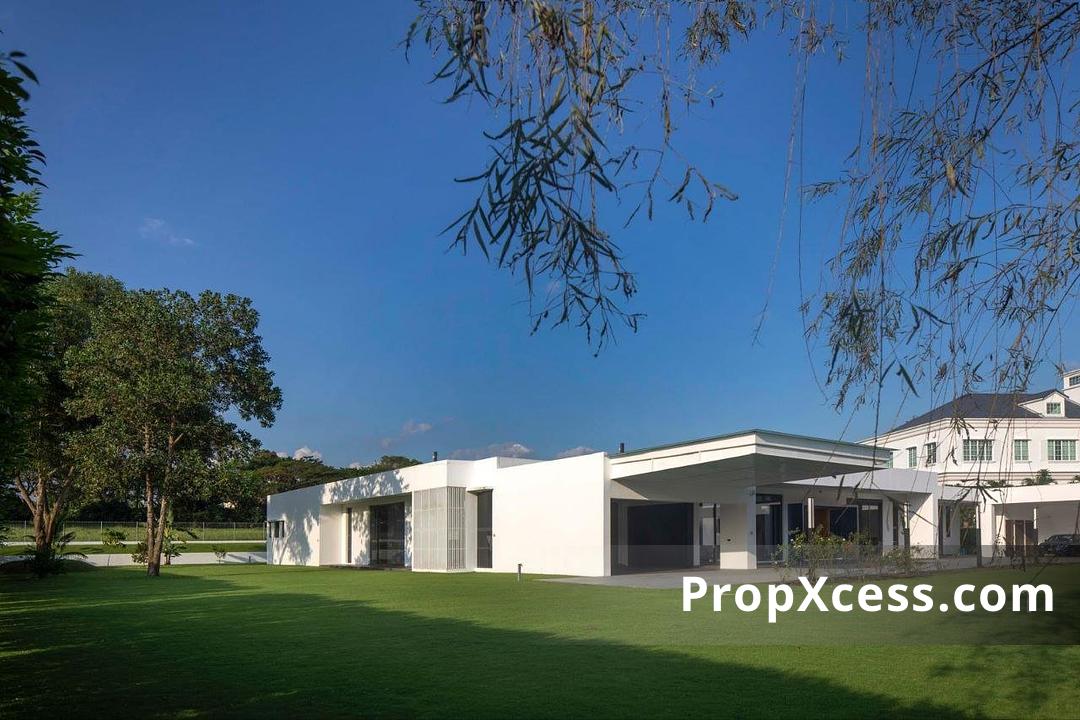 5-Bedroom Bungalow / Detached for sale in Johor photo 2