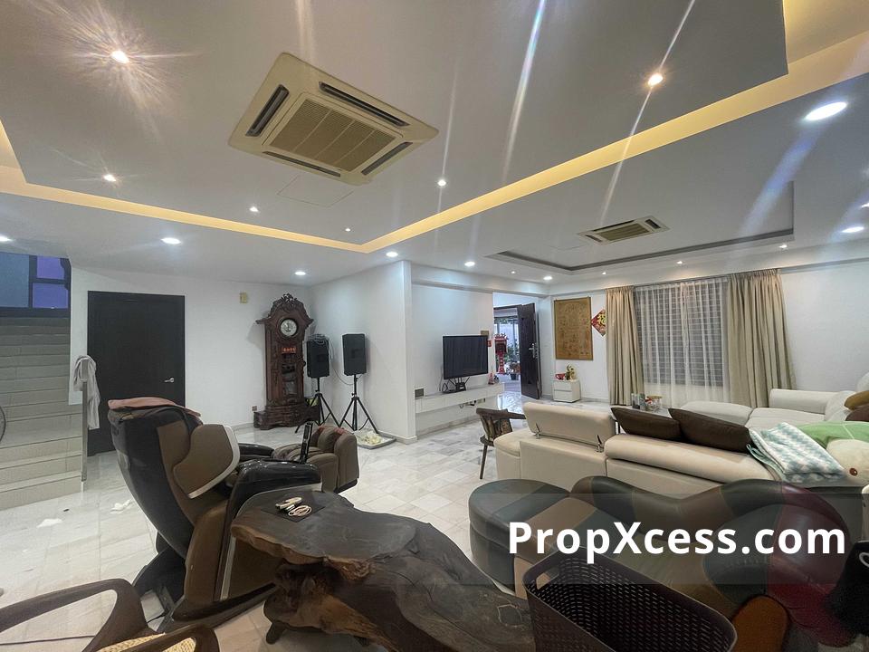 5-Bedroom Bungalow / Detached for sale in Selangor photo 2